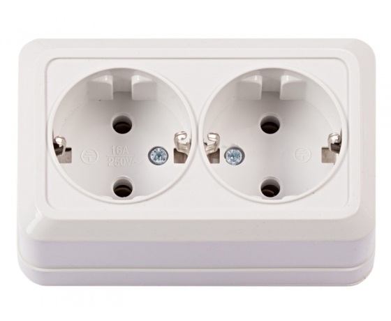 Фото 2 - Наружная двойная розетка с заземлением Luxel OPERA (2008) белая