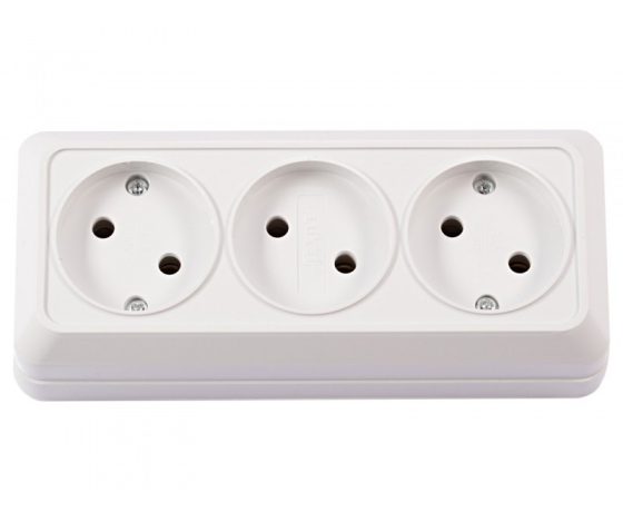 Фото 2 - Наружная тройная розетка Luxel OPERA (2013) белая