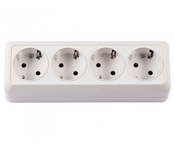 Фото 2 - Наружная четверная розетка с заземлением Luxel OPERA (2016) белая