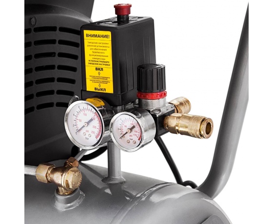 Фото 8 - Компрессор двухцилиндровый безмасляный 2.2кВт 365л/мин 8бар 50л (2 крана) SIGMA (7042311)