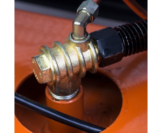 Фото 6 - Компрессор ременной V 2.5кВт 378л/мин 8бар 100л (2 крана) GRAD (7044185)