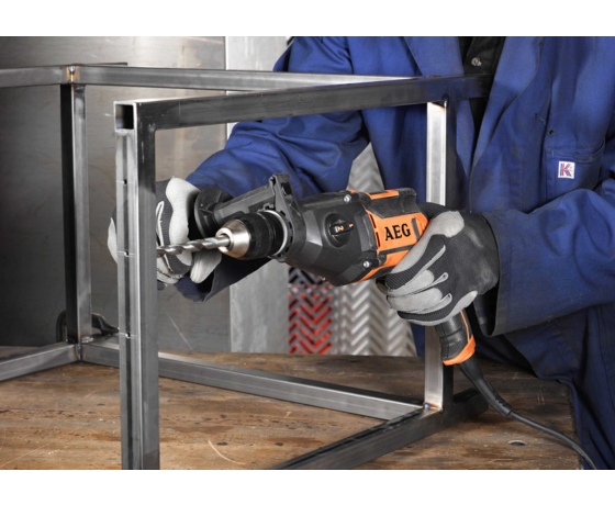 Фото 3 - Дриль ударний AEG 850 Вт (4935447360)