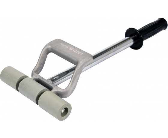 Фото 2 - Валик притискний гумовий YATO Ø38 x 190 мм, сталева телескопічна ручка 450-690 мм