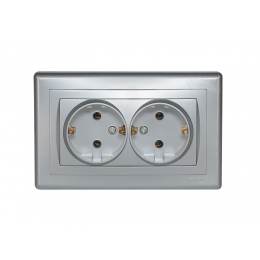 Розетка двойная с заземлением Luxel BRAVO (5508) серебряная