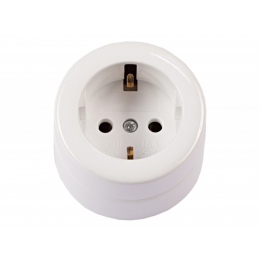 Розетка накладная Luxel с заземлением (1030)