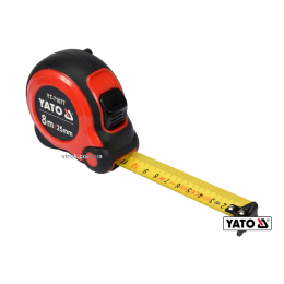 Рулетка YATO 8 м x 25 мм зі сталевою стрічкою і нейлоновим покриттям і подвійним блокуванням