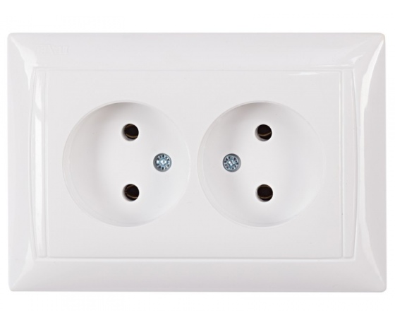 Фото 2 - Розетка двойная Luxel PRIMERA (3007) белая