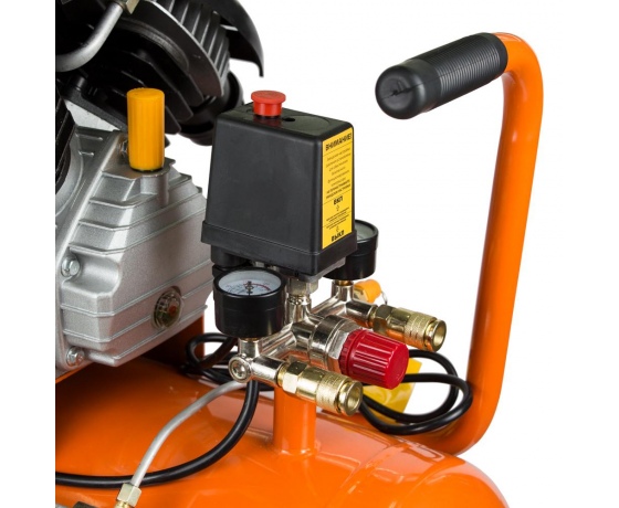 Фото 5 - Компрессор V 2.2кВт 386л/мин 8бар 50л (2 крана) GRAD (7043935)