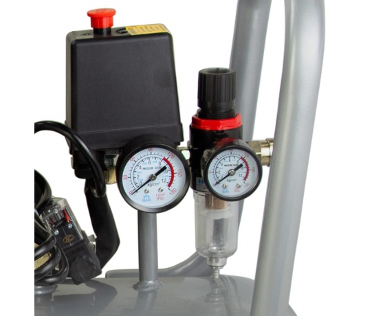 Фото 7 - Компрессор четырехцилиндровый безмасляный 2.2кВт 308л/мин 8бар 50л SIGMA (7042551)