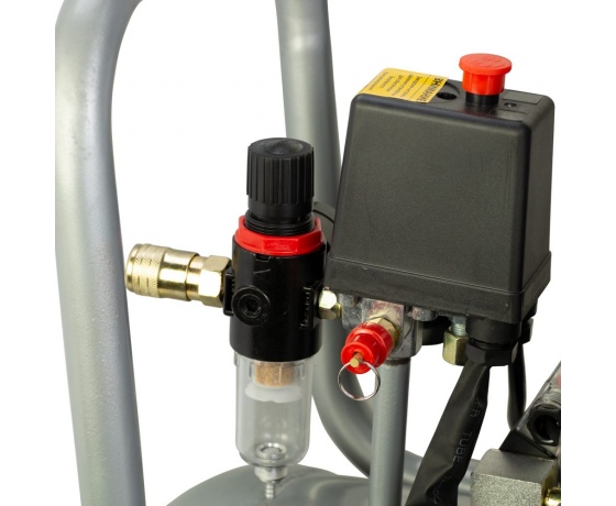 Фото 8 - Компрессор четырехцилиндровый безмасляный 2.2кВт 308л/мин 8бар 50л SIGMA (7042551)