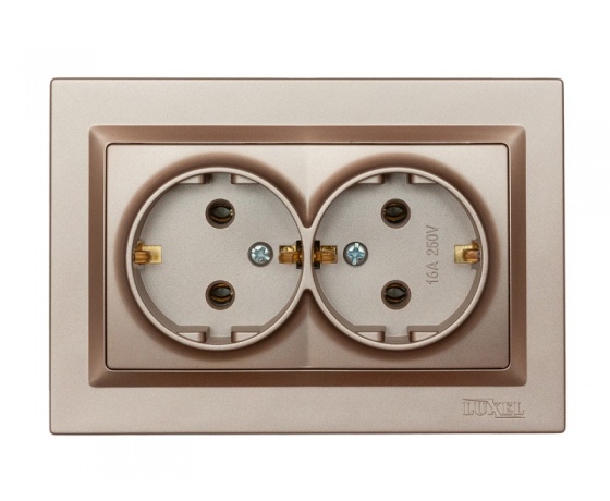 Фото 2 - Розетка двойная с заземлением Luxel JAZZ (9208) Терракотовая