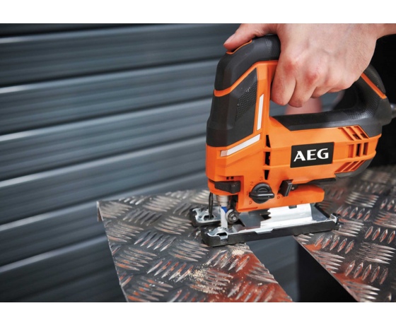 Фото 3 - Лобзик мережевий AEG 700 Вт 100 мм (4935451000)