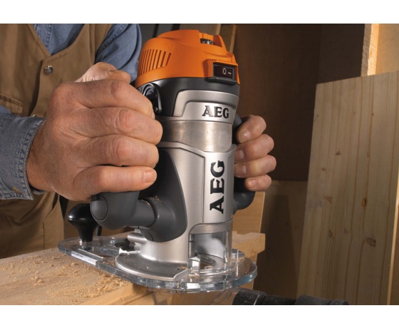 Фото 3 - Фрезер AEG 1400 Вт 64 мм (4935411850)
