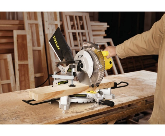 Фото 3 - Пила торцювальна мережева STANLEY 1650 Вт диск 255 x 30 мм 75 мм
