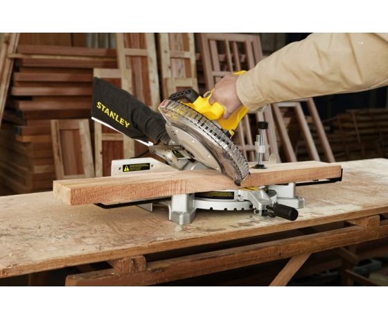 Фото 4 - Пила торцювальна мережева STANLEY 1650 Вт диск 255 x 30 мм 75 мм