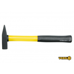 Молоток слюсарний VOREL зі скловолоконною ручкою TUV/GS 1.5 кг